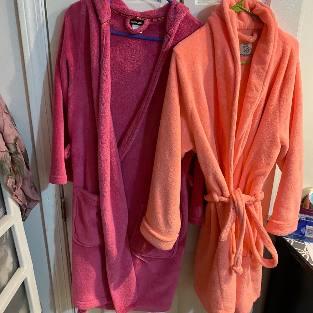 2 robes for 1 price